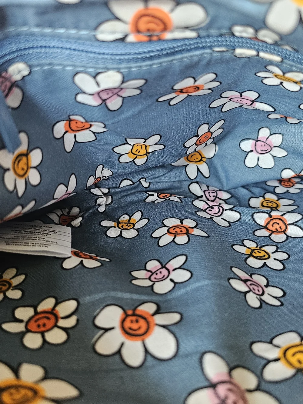 VERA BRADLEY RFID LITTLE HIPSTER, 